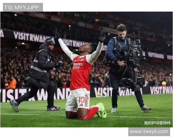 英超精彩对决巴萨3-0阿森纳帽子戏法点燃全场激情 英超精彩对决巴萨3-0阿森纳帽子戏法点燃全场激情