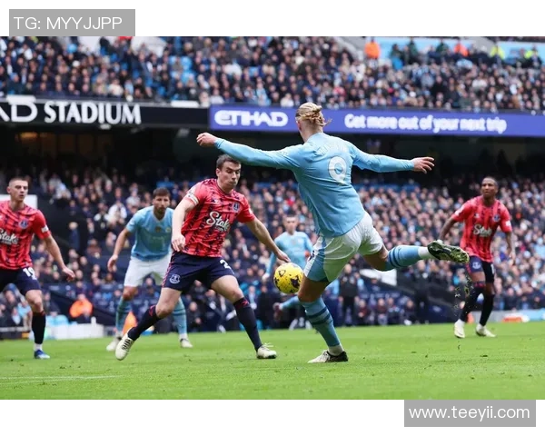 德甲赛场惊现冷门尤文图斯小胜曼城引发转会热议