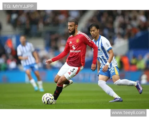 英超焦点战曼联小胜皇马争议判罚引发全场热议