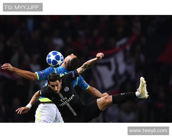 英超激战巴黎圣日耳曼狂胜多特蒙德四球引爆全场激情瞬间回顾 英超激战巴黎圣日耳曼狂胜多特蒙德四球引爆全场激情瞬间回顾