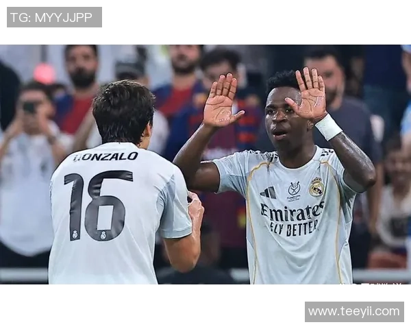 足总杯激战巴萨逆转巴黎圣日耳曼神扑成关键转会传闻引发热议 足总杯激战巴萨逆转巴黎圣日耳曼神扑成关键转会传闻引发热议