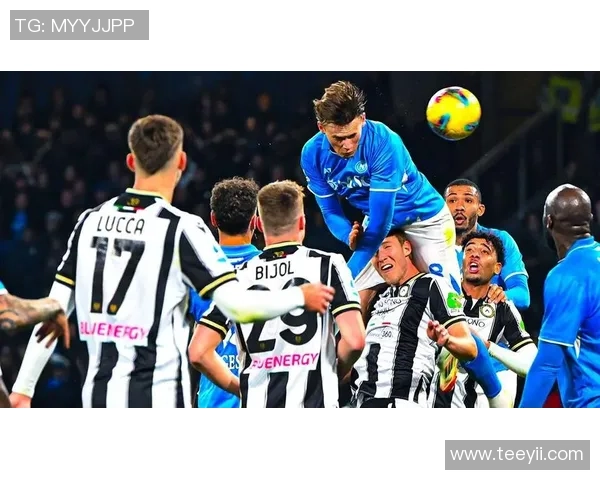 足总杯大战:利物浦狂胜巴萨6-2赛场瞬间引发热烈反响 足总杯大战:利物浦狂胜巴萨6-2赛场瞬间引发热烈反响