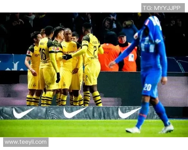 德甲精彩对决多特蒙德大胜巴黎圣日耳曼点球大战引发全场狂欢 德甲精彩对决多特蒙德大胜巴黎圣日耳曼点球大战引发全场狂欢