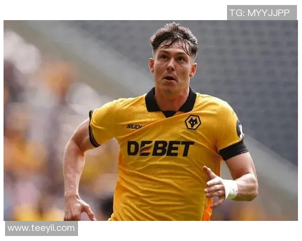 欧联杯惊现冷门多特蒙德与那不勒斯战成平局引发转会热议