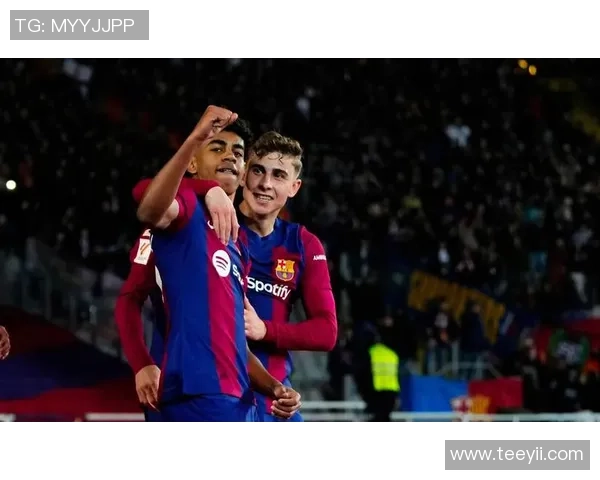 欧冠激战：那不勒斯逆转里昂全场沸腾转会风波再起