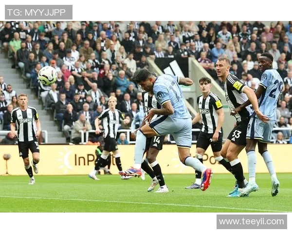 热刺主场狂胜巴萨四球神奇扑救成比赛转折点分析